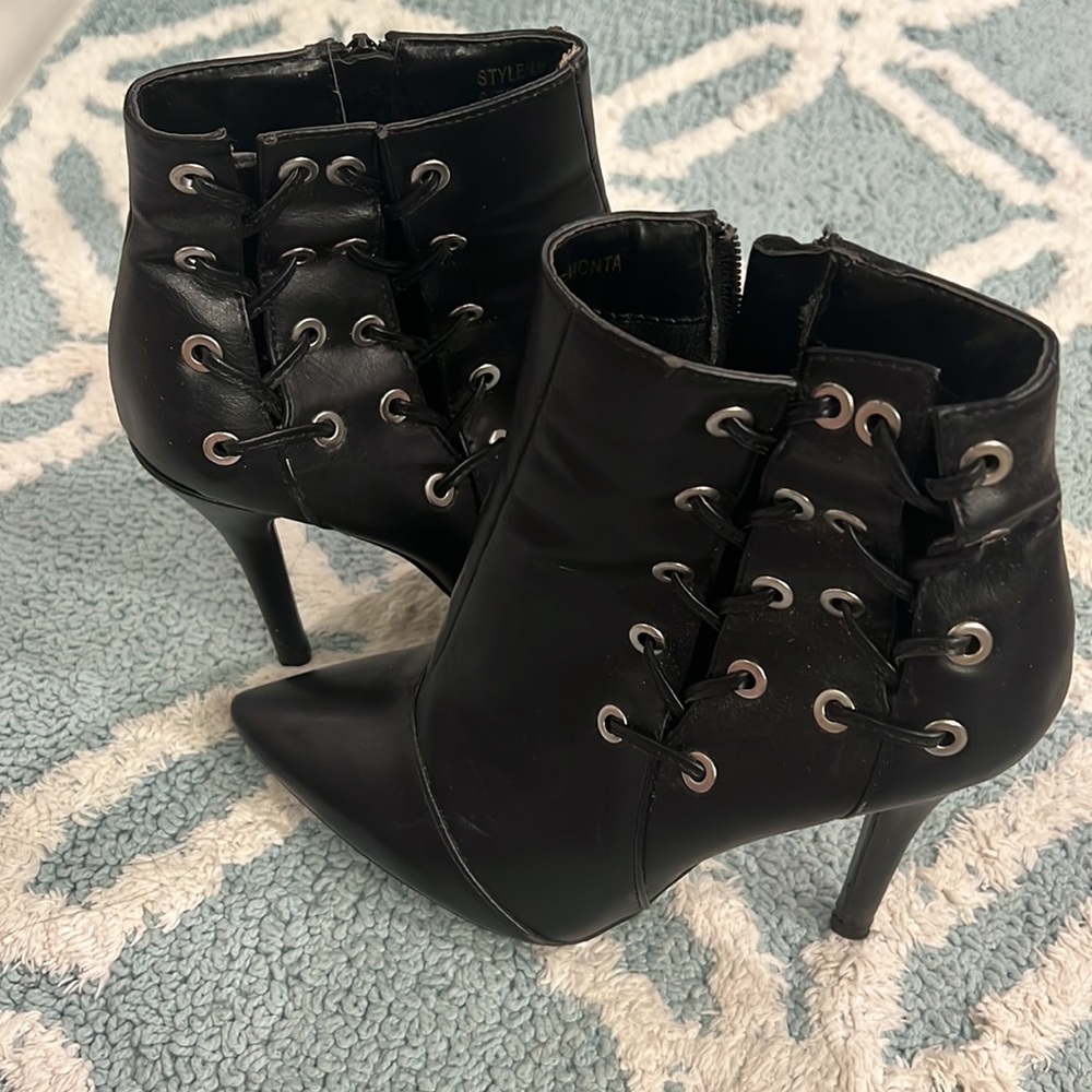 Shoes - Picture 2 of 12